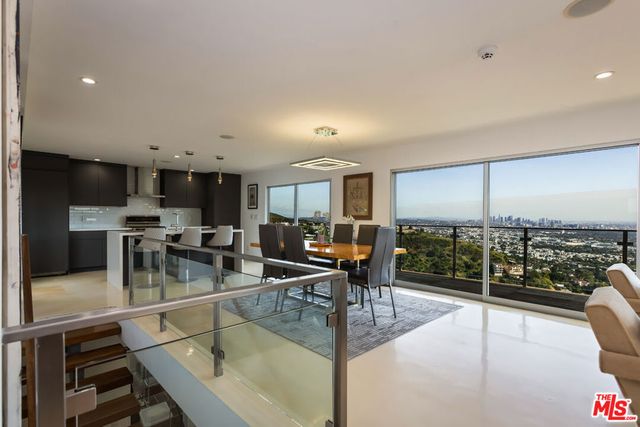 8171 Mannix Drive, Los Angeles, CA 90046