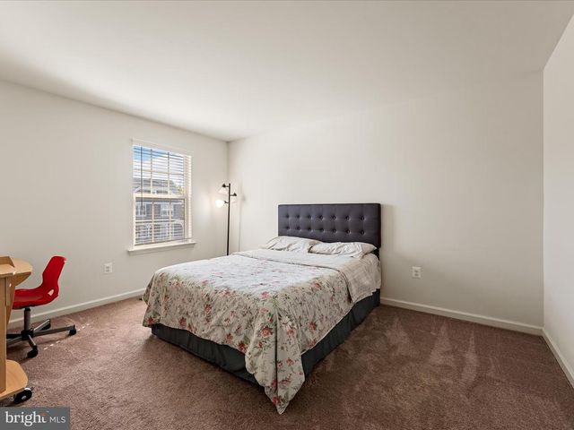 432 DAYLILY LN, Stafford, VA 22554