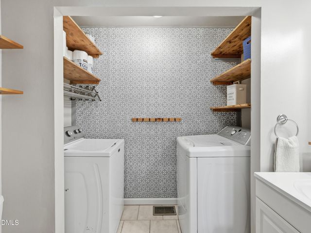 5 Drakesway Court, Durham, NC 27713