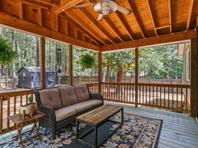 5 Drakesway Court, Durham, NC 27713