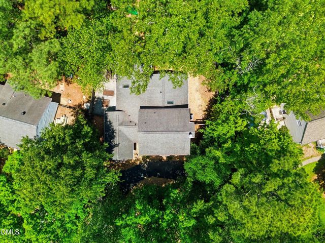 5 Drakesway Court, Durham, NC 27713