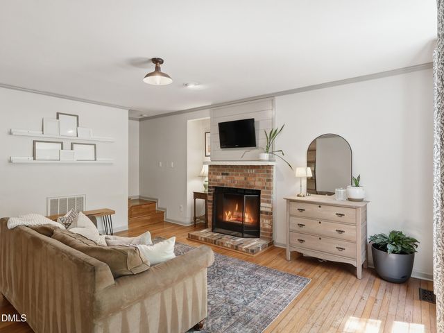 5 Drakesway Court, Durham, NC 27713
