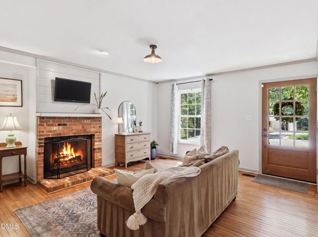 5 Drakesway Court, Durham, NC 27713