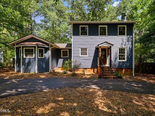 5 Drakesway Court, Durham, NC 27713