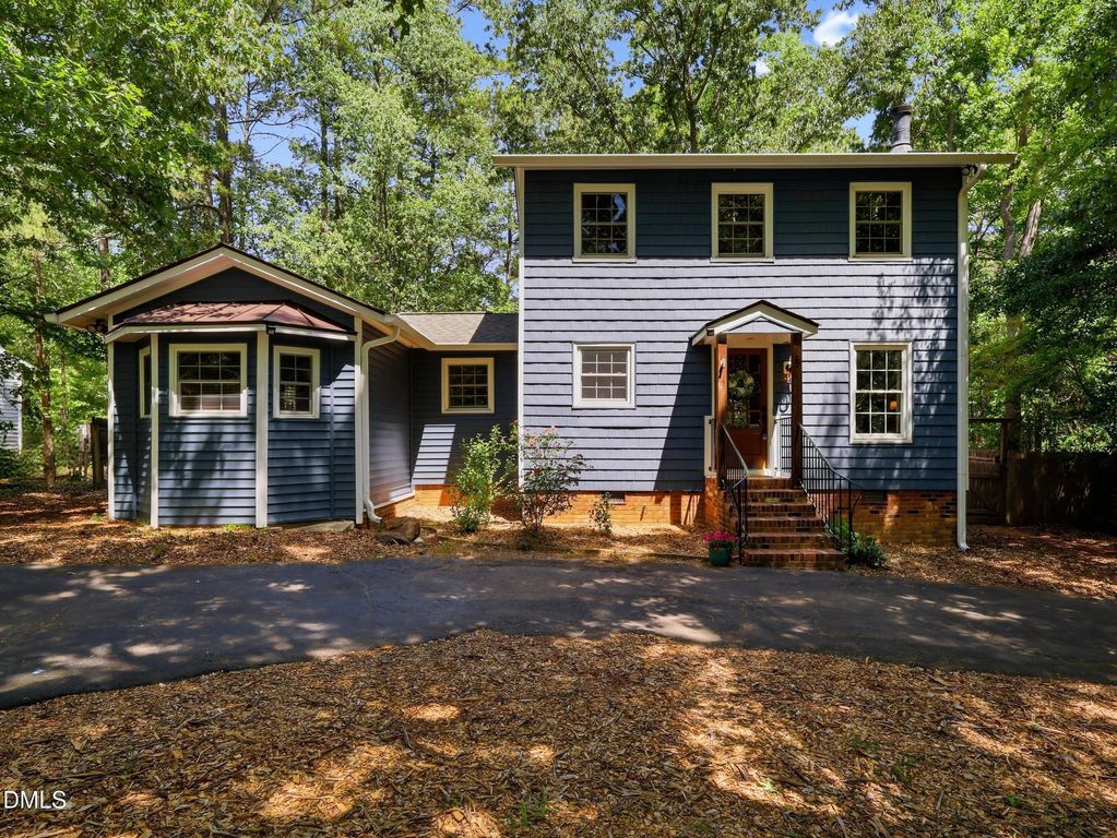 5 Drakesway Court, Durham, NC 27713