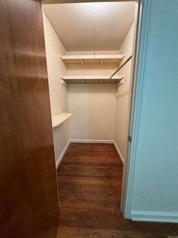 1648 Davis St, Conway, AR 72032