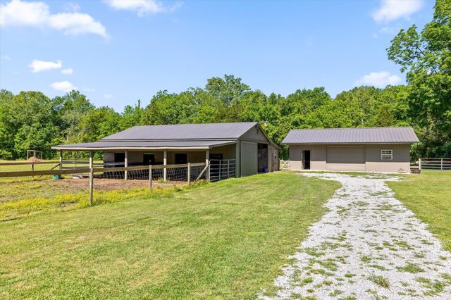 7117 White Oak Valley Road, Mc Donald, TN 37353