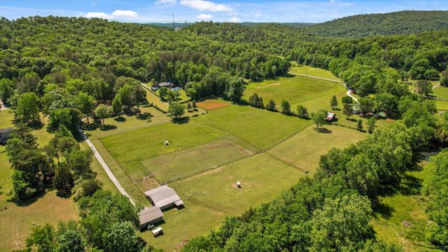 7117 White Oak Valley Road, Mc Donald, TN 37353