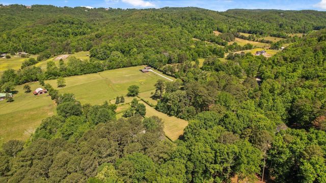 7117 White Oak Valley Road, Mc Donald, TN 37353