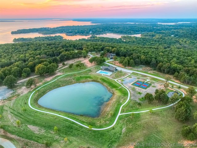 221 Patriot Pointe, Eufaula, OK 74432