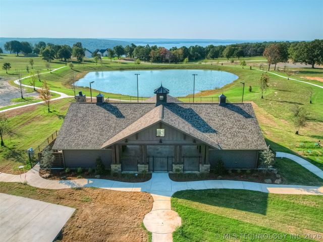 221 Patriot Pointe, Eufaula, OK 74432