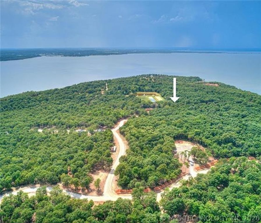 221 Patriot Pointe, Eufaula, OK 74432