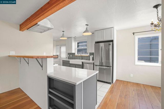 3306 Guido, Oakland, CA 94602