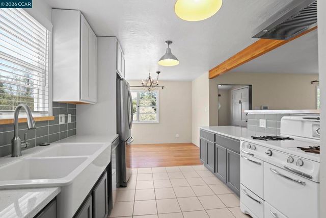 3306 Guido, Oakland, CA 94602