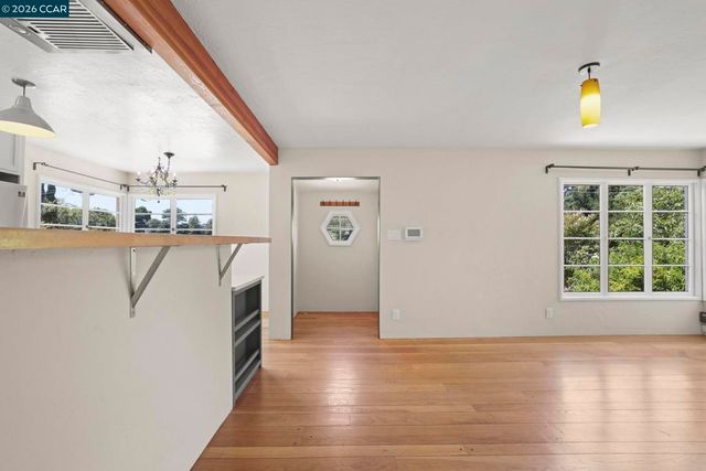 3306 Guido, Oakland, CA 94602