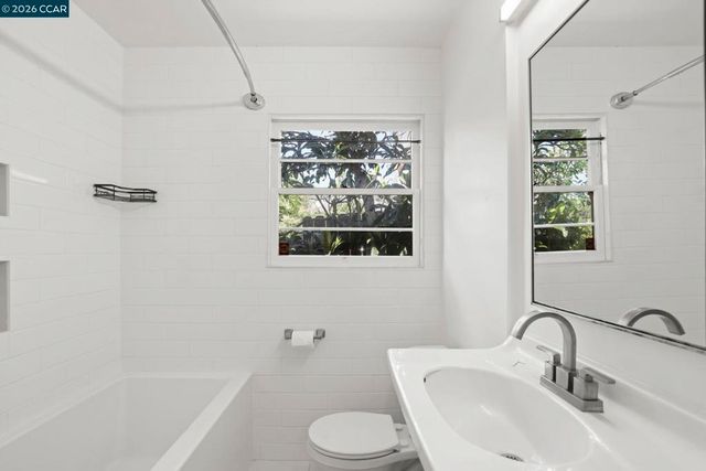 3306 Guido, Oakland, CA 94602