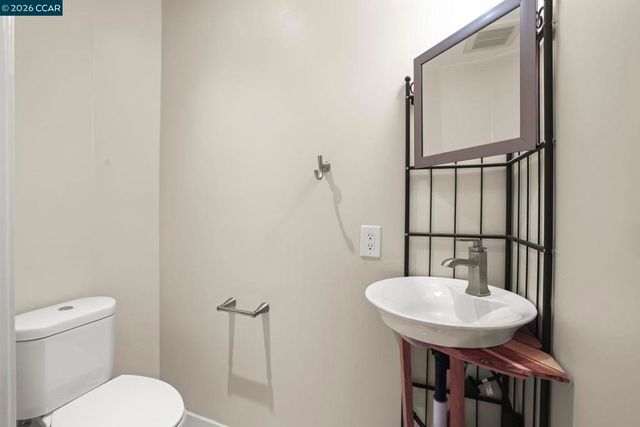 3306 Guido, Oakland, CA 94602