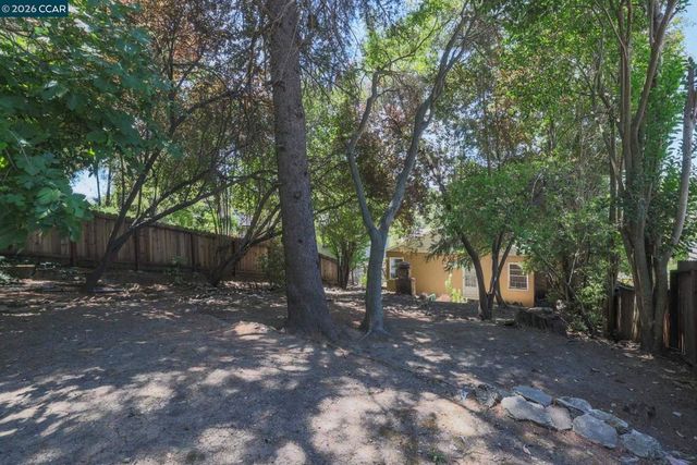 3306 Guido, Oakland, CA 94602