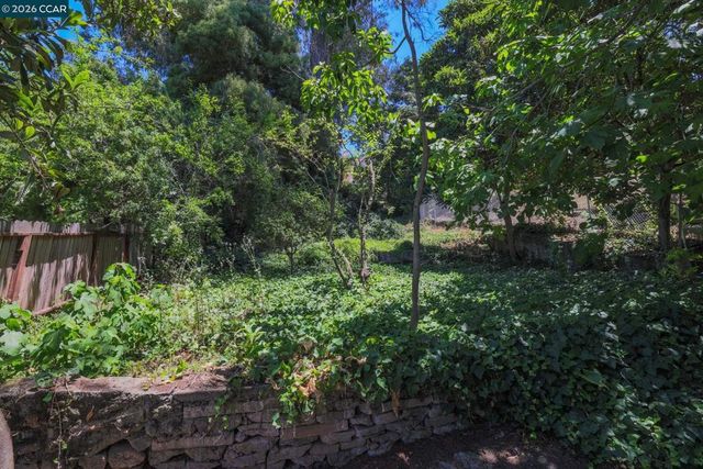 3306 Guido, Oakland, CA 94602