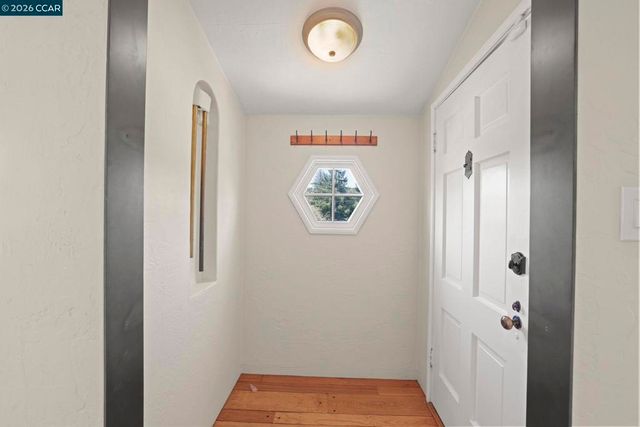 3306 Guido, Oakland, CA 94602