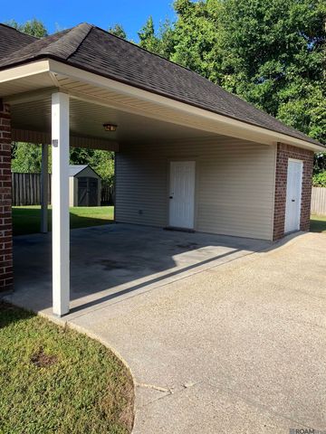 14487 Lake Meadows Ct, Gonzales, LA 70737