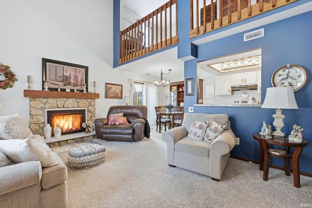 6021 Sawmill Woods Drive, Fort Wayne, IN 46835