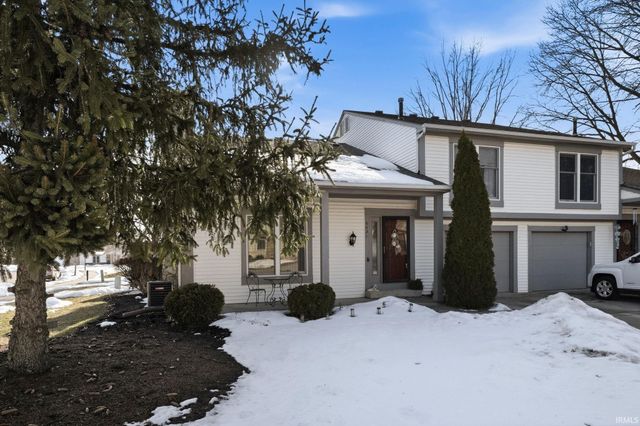 6021 Sawmill Woods Drive, Fort Wayne, IN 46835