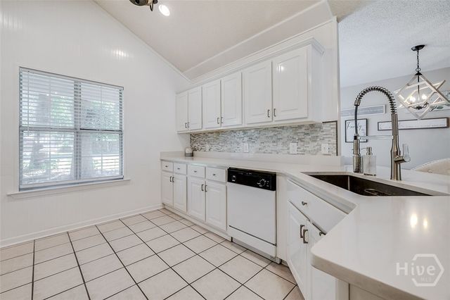 109 Kensington Circle, Guyton, GA 31312