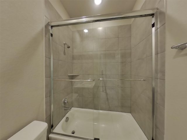 1560 Mexican Heather DR, Leander, TX 78641