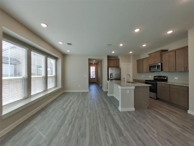 1560 Mexican Heather DR, Leander, TX 78641