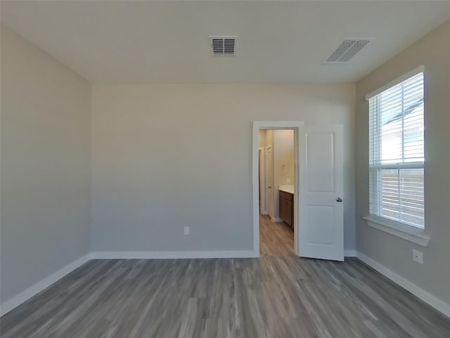 1560 Mexican Heather DR, Leander, TX 78641