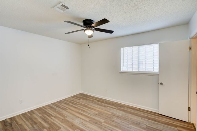 4833 Sheryl Street, Bossier City, LA 71111