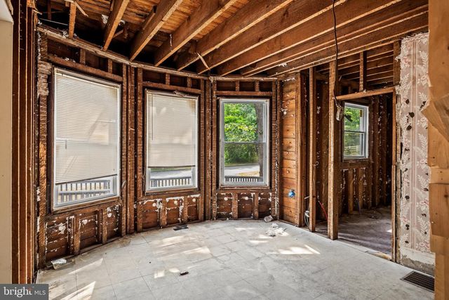 2129 ATCO AVE, Atco, NJ 08004