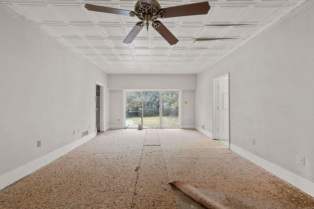 132 Pecan Street, Hot Springs National Park, AR 71913