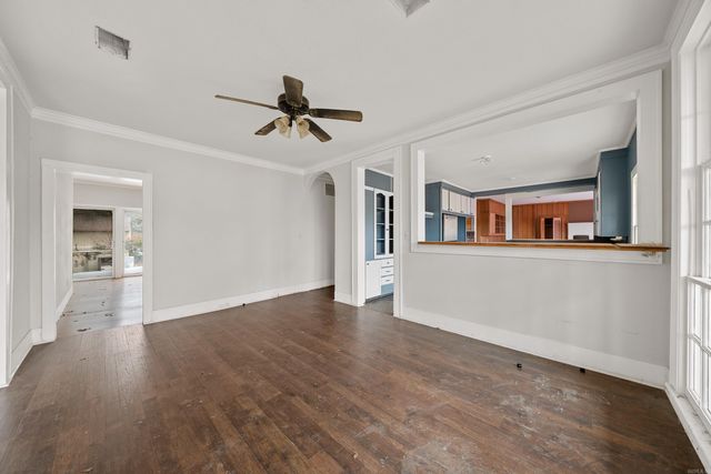 132 Pecan Street, Hot Springs National Park, AR 71913