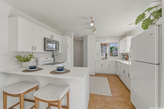 91-202 Kamoawa Place, Ewa Beach, HI 96706