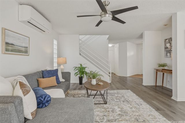 91-202 Kamoawa Place, Ewa Beach, HI 96706