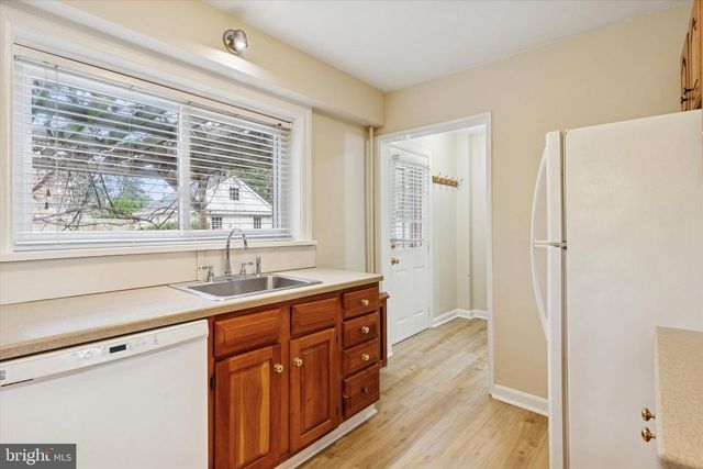 1642 LOCUST ST, Norristown, PA 19401