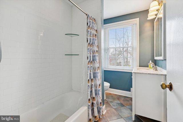 1642 LOCUST ST, Norristown, PA 19401