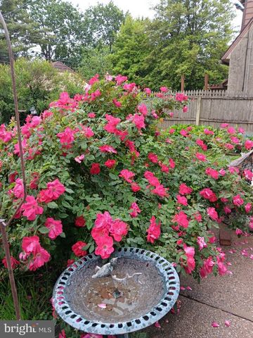 1642 LOCUST ST, Norristown, PA 19401