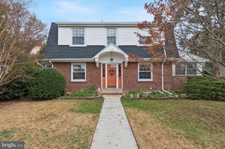 1642 LOCUST ST, Norristown, PA 19401