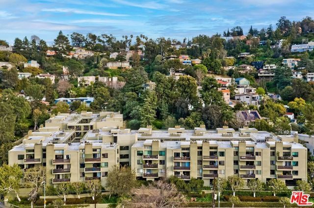 2018 Griffith Park Boulevard 215, Los Angeles, CA 90039