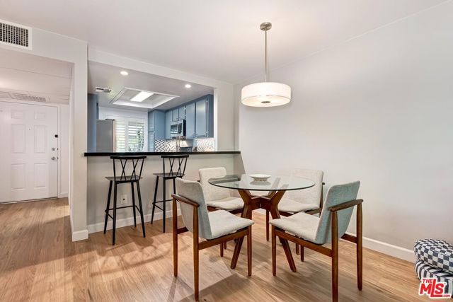 2018 Griffith Park Boulevard 215, Los Angeles, CA 90039