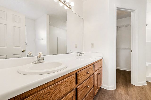 129 Candle Wood Dr, Hendersonville, TN 37075