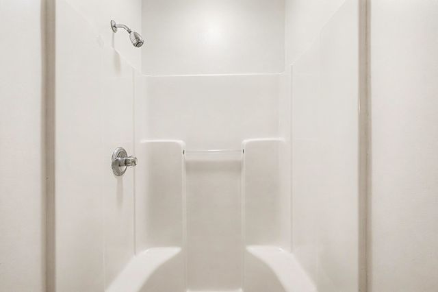 129 Candle Wood Dr, Hendersonville, TN 37075