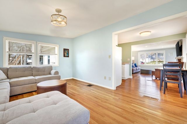 9 Valley Road, Norwood, MA 02062