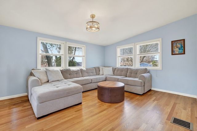 9 Valley Road, Norwood, MA 02062