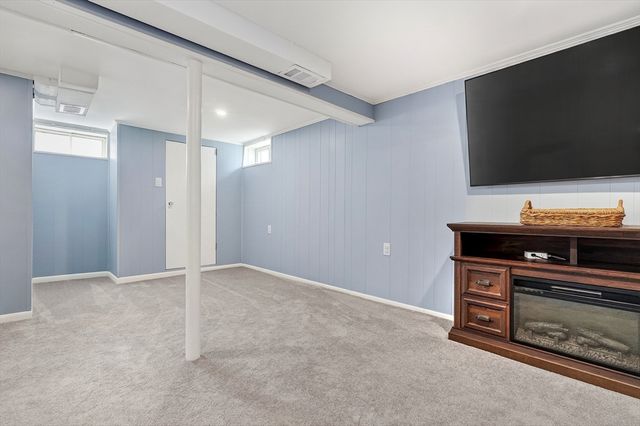 9 Valley Road, Norwood, MA 02062