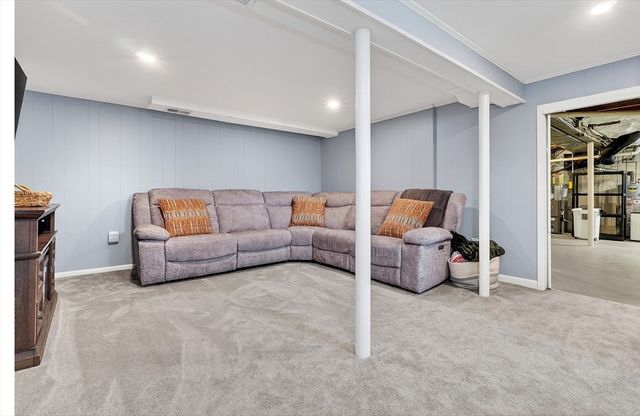 9 Valley Road, Norwood, MA 02062