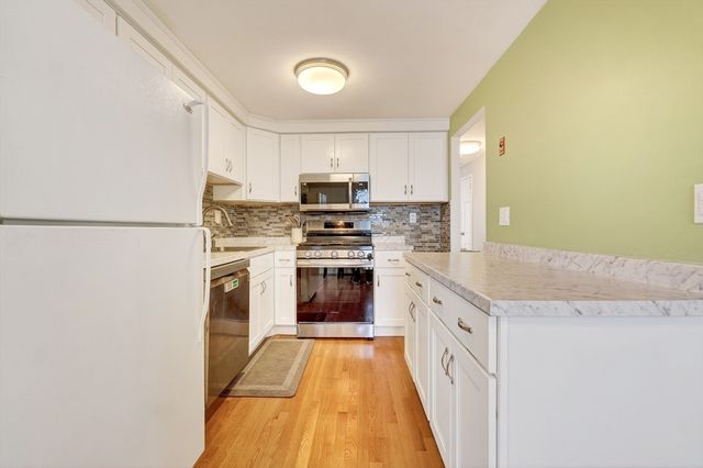 9 Valley Road, Norwood, MA 02062